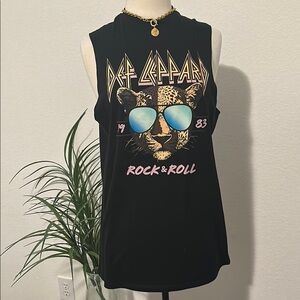 Black Graphic Band Tee